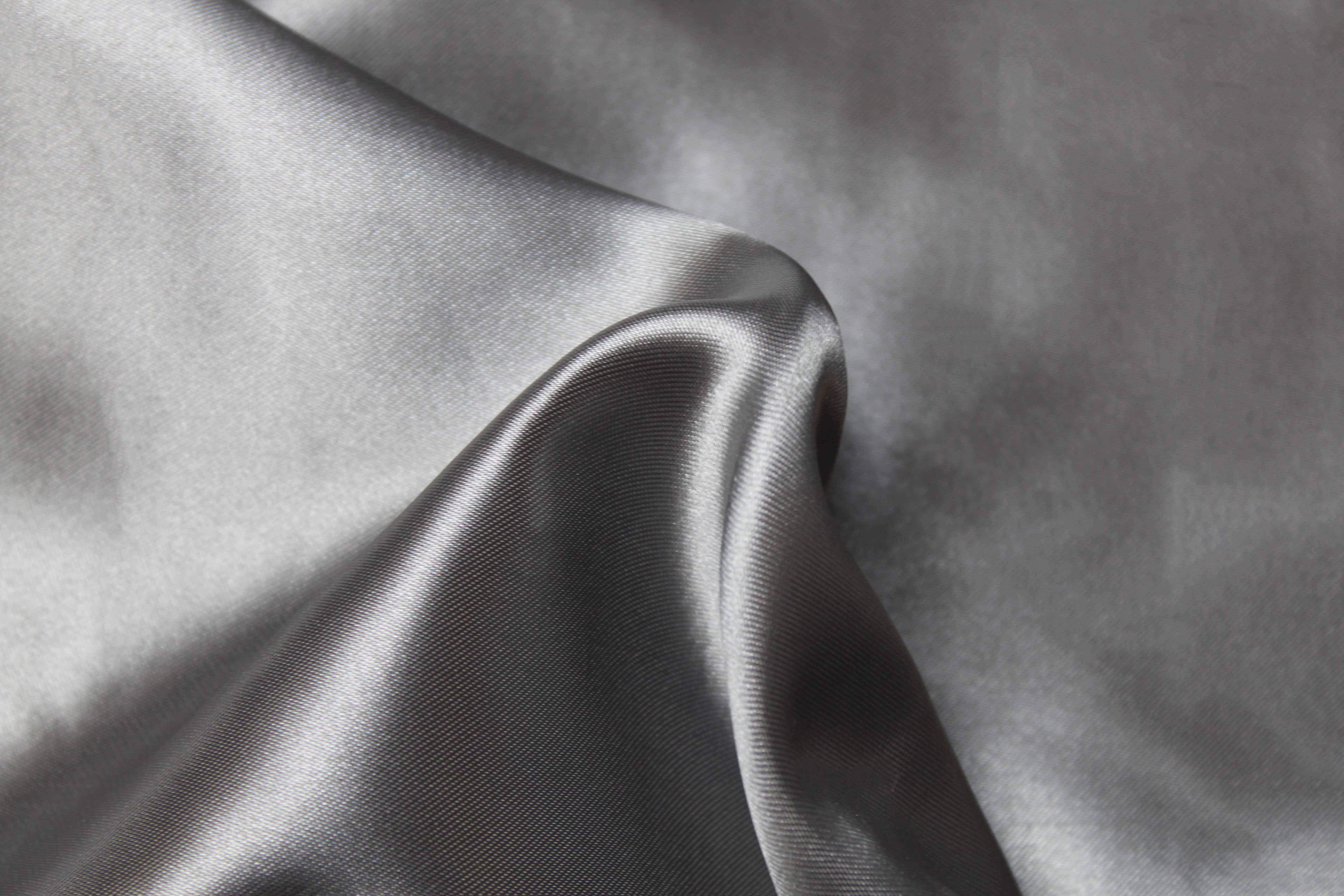 POLY SATIN - SILVER